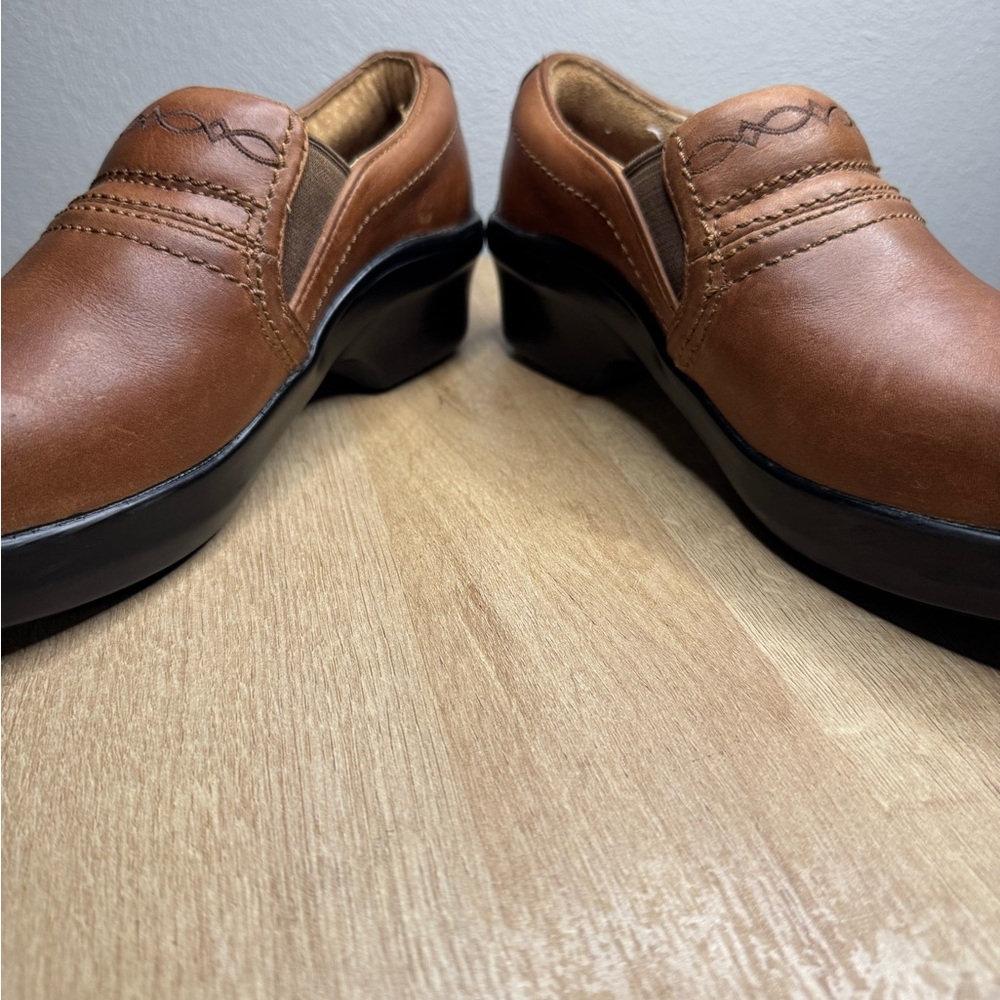 Ariat Expert ESP Safety Toe Clog - Picture 5 of 10